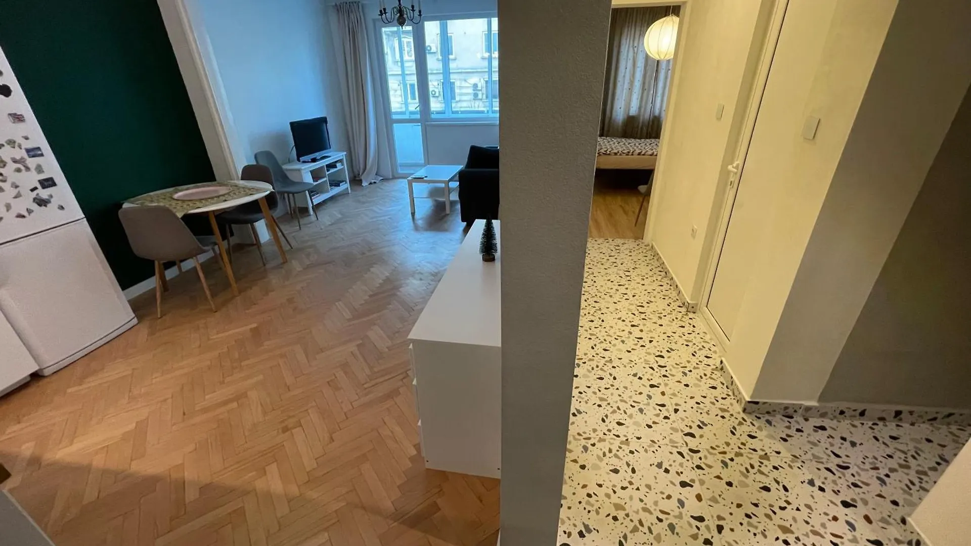Levski Studio At Heart Of Sofia Appartement